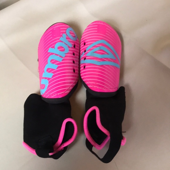 Umbro Accessories Umbro Shin Guard With Stirrups Youth Medium Poshmark